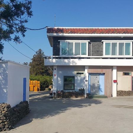 예례동 제주 머무리 빌라 외부 사진