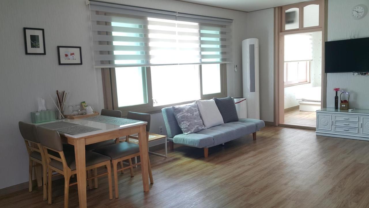 예례동 제주 머무리 빌라 외부 사진