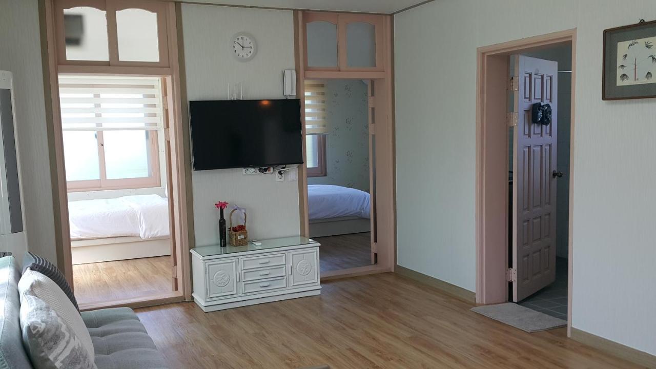 예례동 제주 머무리 빌라 외부 사진